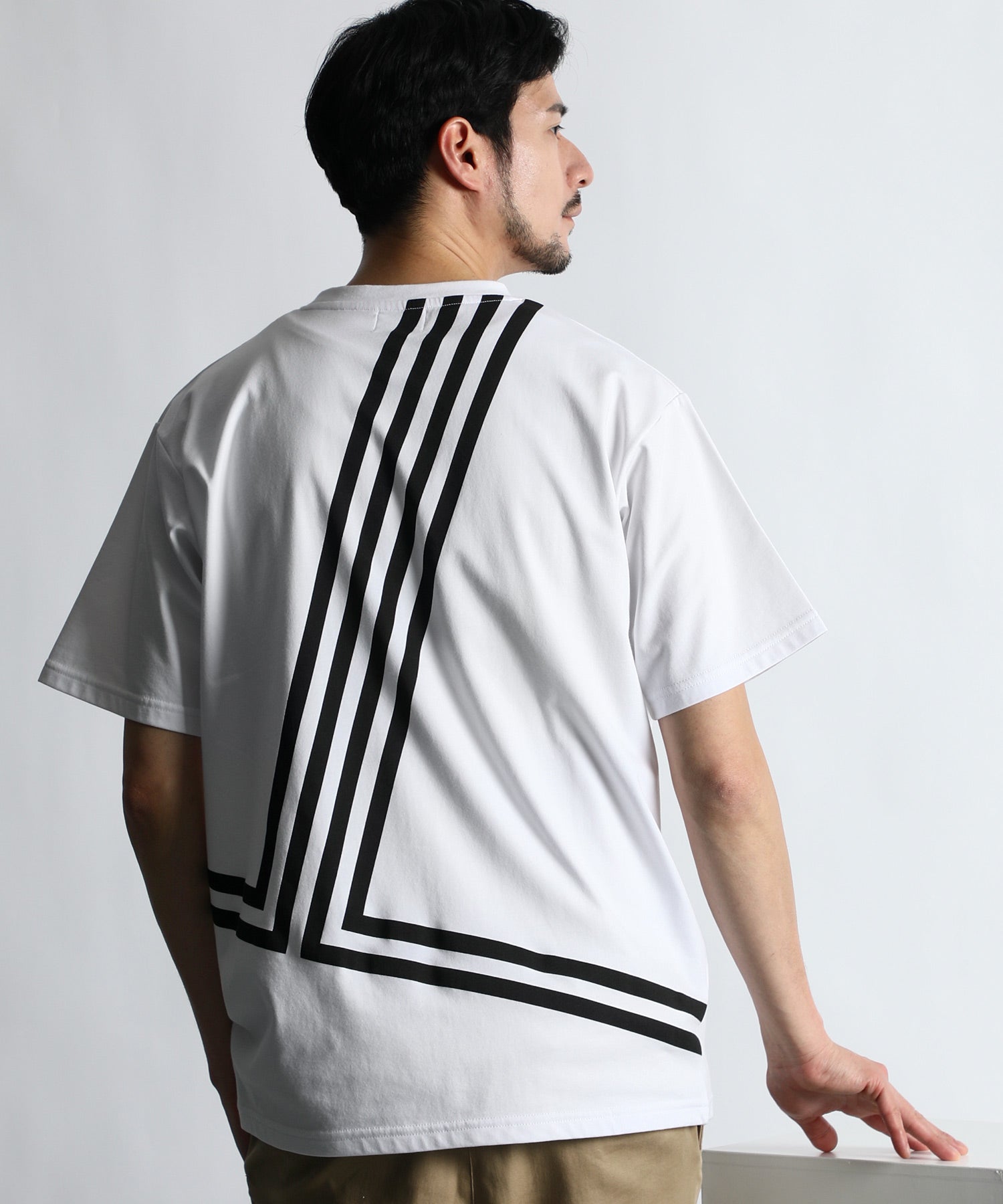 2層構造 クールマックス "JL" バックプリント レギュラーフィット Tシャツ