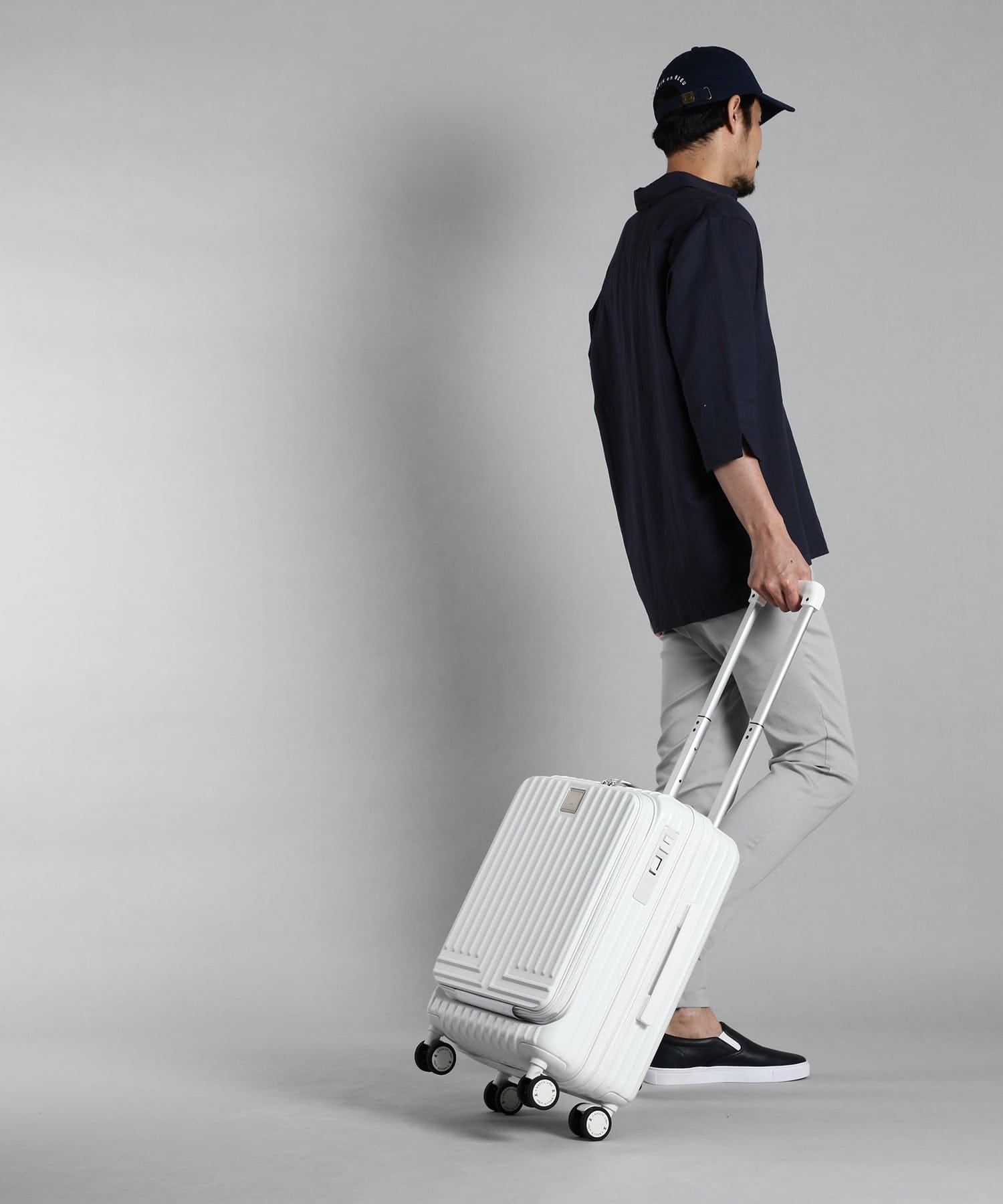 【美品】スーザンランシー キャリーバッグ ヴィラージュ