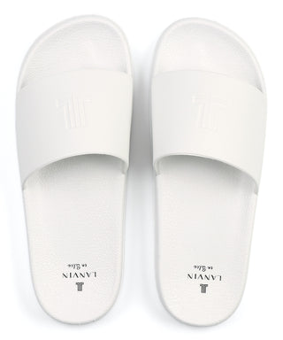 シャワーサンダル